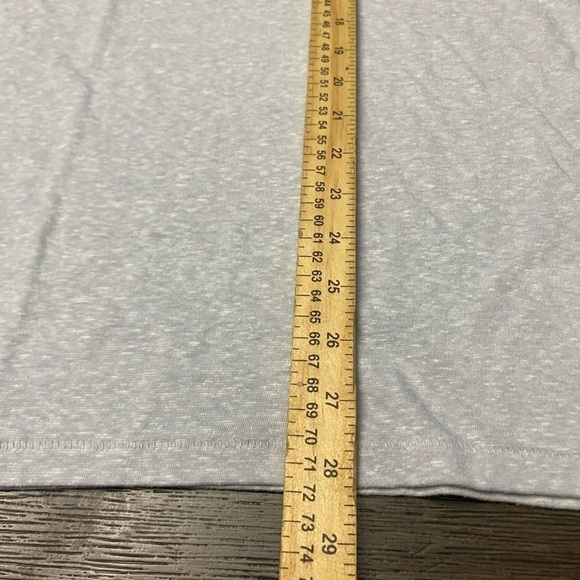 Hurley Red & Grey Premium Fit 3 Button T-Shirt Mens Size XL - Picture 2 of 5